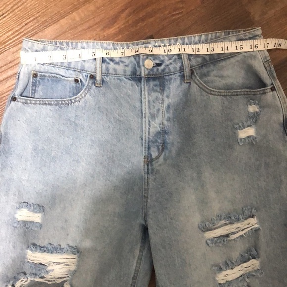 Vanilla Star raw with holes jeans - Picture 4 of 14